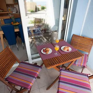 Exclusive Sea View Apartment